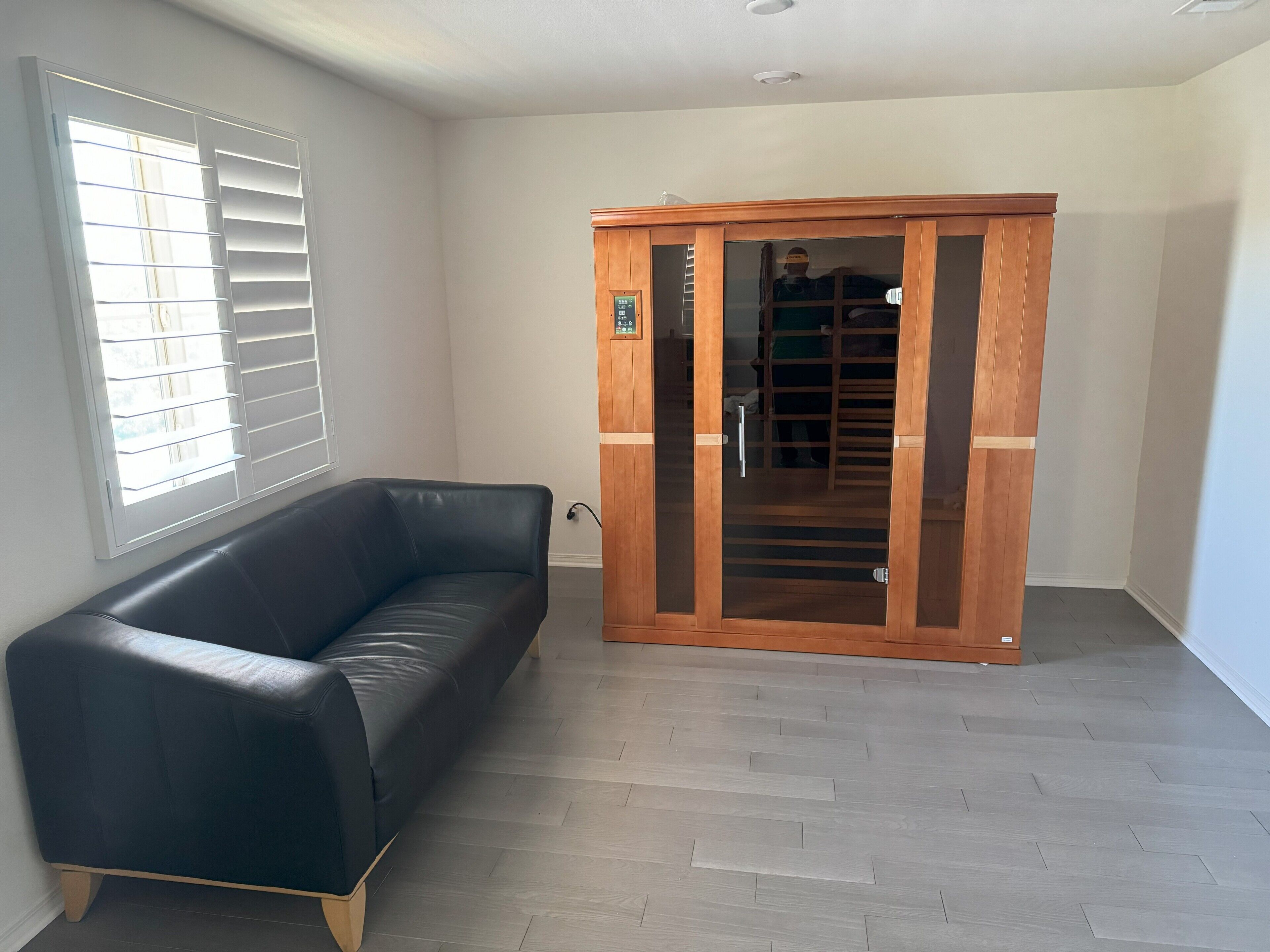 The Art Of Sophisticated Elegance In Menifee:luxury Living W/ Separate Gen Suite - Menifee, CA