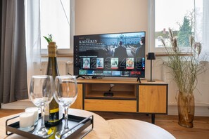 Interior - Right on the Rhine, quiet and centrally located - your Zeitwohn-Studio Augusta. (Koblenz)