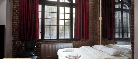 2 bedrooms, WiFi
