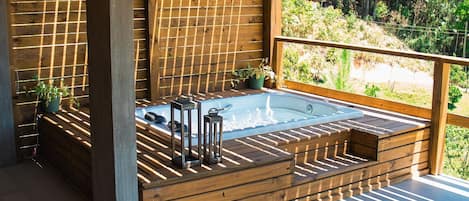 Honeymoon Cabin | Terrace/patio