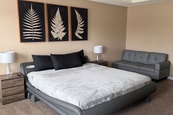 5 bedrooms, iron/ironing board, free WiFi, bed sheets