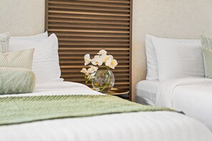 11 habitaciones, tabla de planchar con plancha y wifi gratis