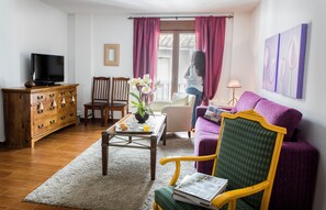 Departamento familiar, vista a la ciudad | 1 habitación, tabla de planchar con plancha y wifi gratis 