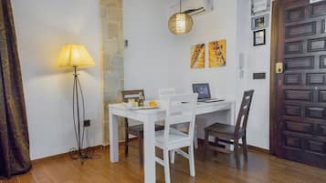 Apartemen Comfort, dapur | Area keluarga