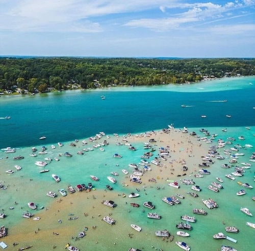 Newly Renovated Condo in Shanty Creek, Bellaire, MI