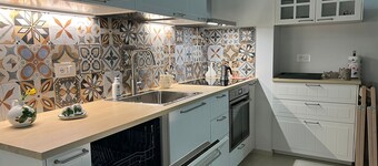 Renovated historic pied-à-terre in downtown, suitable for couple or family