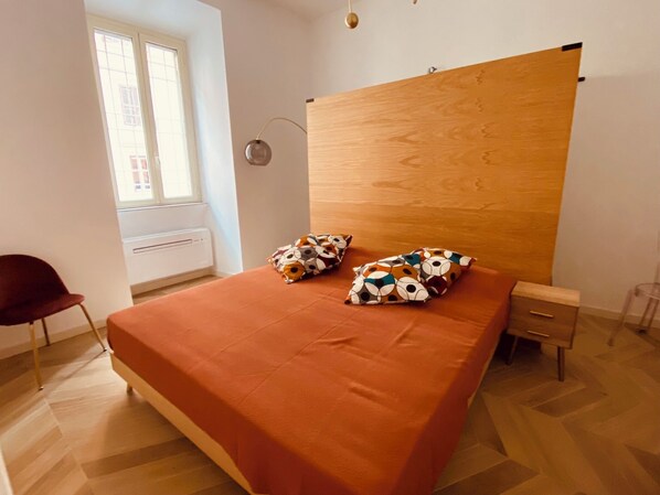 2 bedrooms, iron/ironing board, travel crib, WiFi