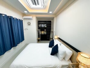 4 Schlafzimmer, Bügeleisen/Bügelbrett, WLAN, Bettwäsche