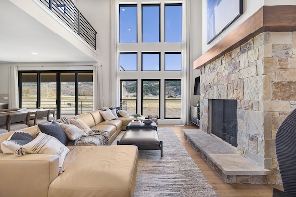 智能电视、壁炉、乒乓球