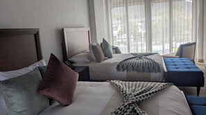 Junior Suite | In-room safe, desk, blackout curtains, free WiFi - Hotel Boutique Mitad del Mundo (Pomasqui)
