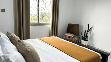 2 Schlafzimmer, Bügeleisen/Bügelbrett, kostenloses WLAN, Bettwäsche