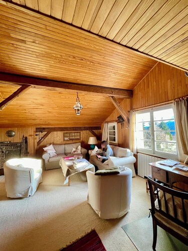 Exceptional Savoyard house, 220 m2, 15 minutes from Les Carroz d'Arâches