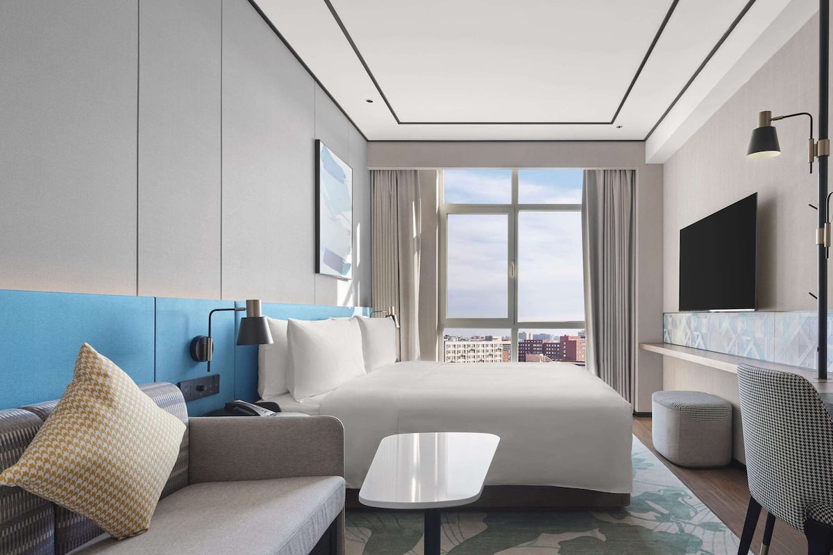 Room, 1 King Bed
