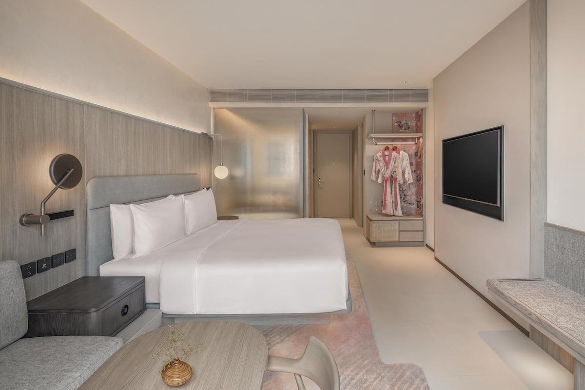 Minibar, in-room safe, desk, blackout curtains