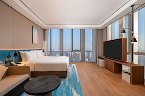 Premium Room, 1 King Bed