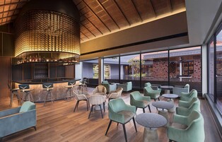 Bar (en el alojamiento)