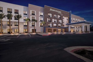 Exterior - Hampton Inn & Suites Corona, Ca (Corona)