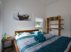 3 bedrooms, iron/ironing board, internet, bed sheets - Three Bedroom Holiday Home with Pool (Rovinj)