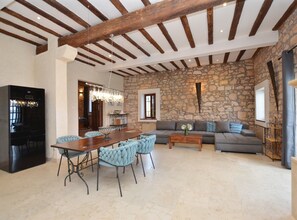 Interior - Waterside Cove Oasis Apartment Rovinj - One Bedroom Apartment with Sea View (Rovinj)