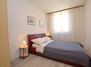 2 bedrooms, WiFi, bed sheets - Airy and Comfortable Apartment with Loggia - Two Bedroom Apartment with Loggia (Rovinj)
