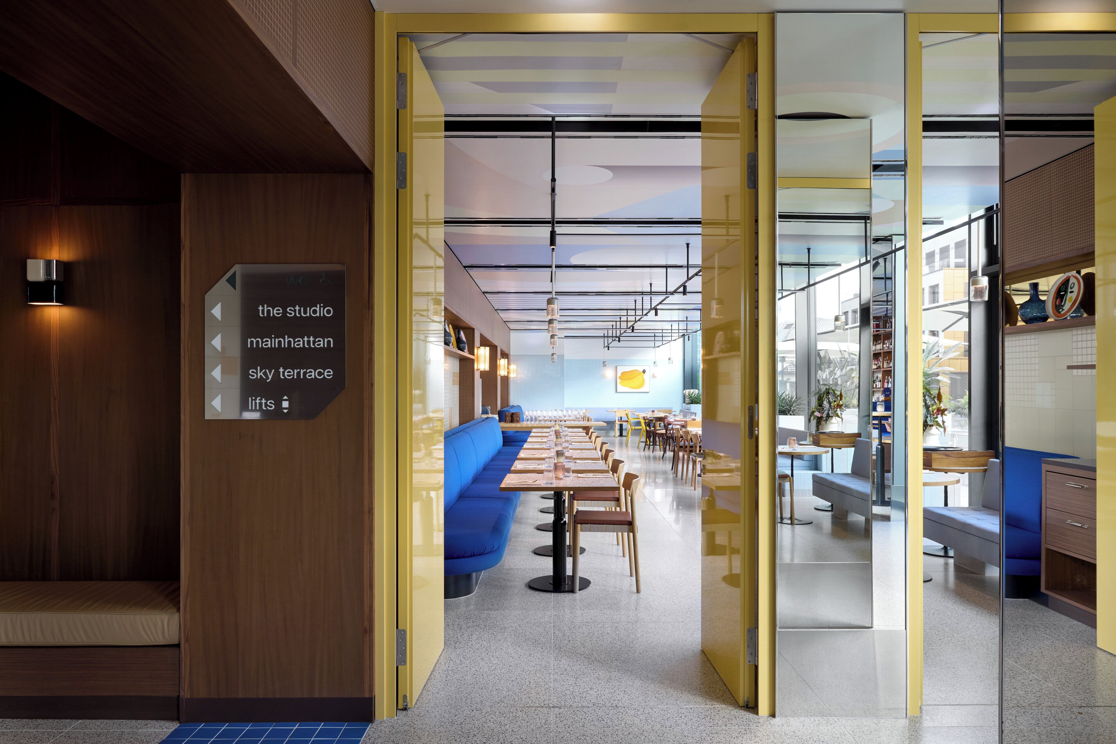 Photo - Kimpton Main Frankfurt by IHG