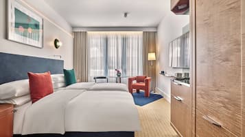 Premium-Zimmer, 1 King-Bett | Hochwertige Bettwaren, Minibar, Zimmersafe, Schreibtisch