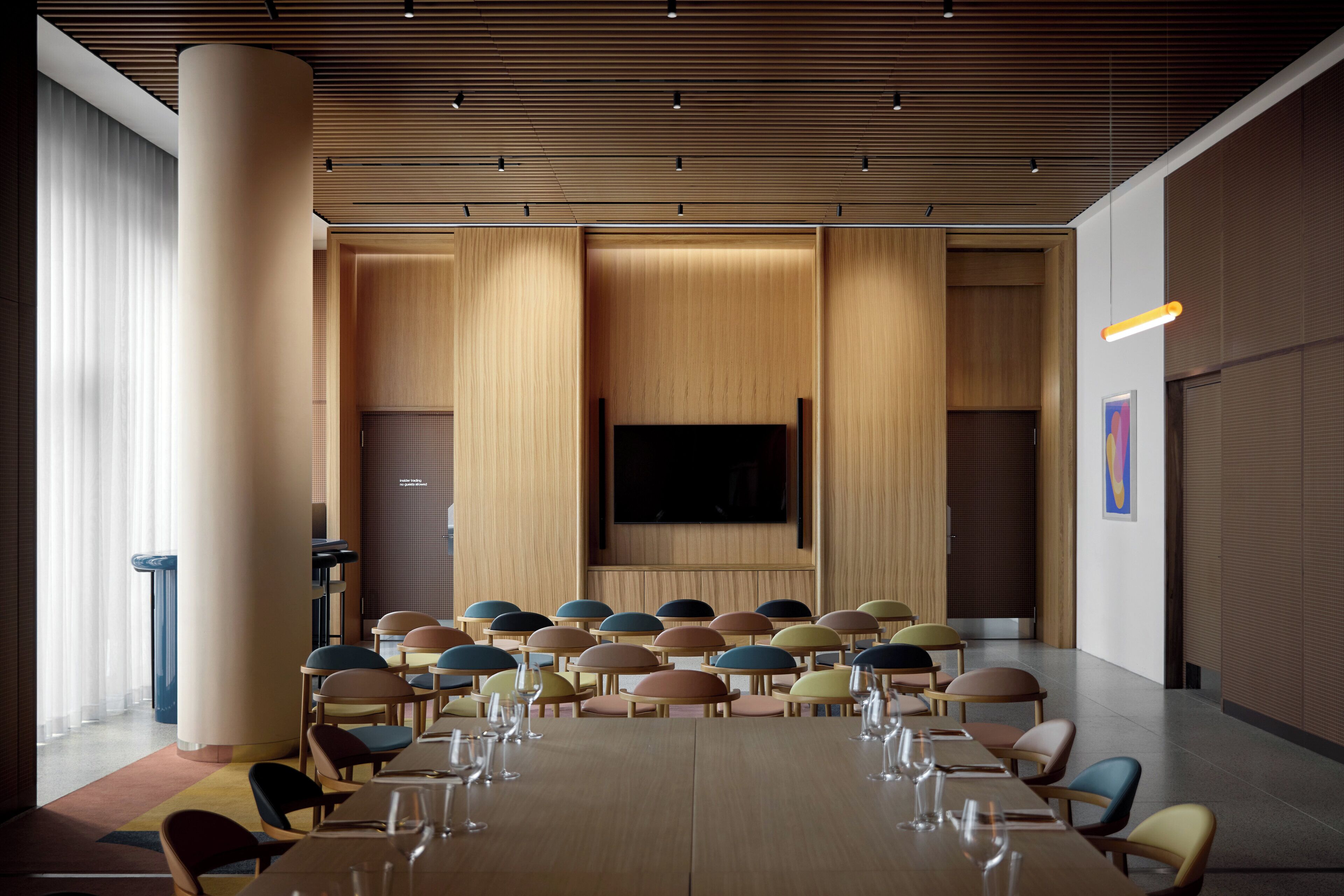 Photo - Kimpton Main Frankfurt by IHG