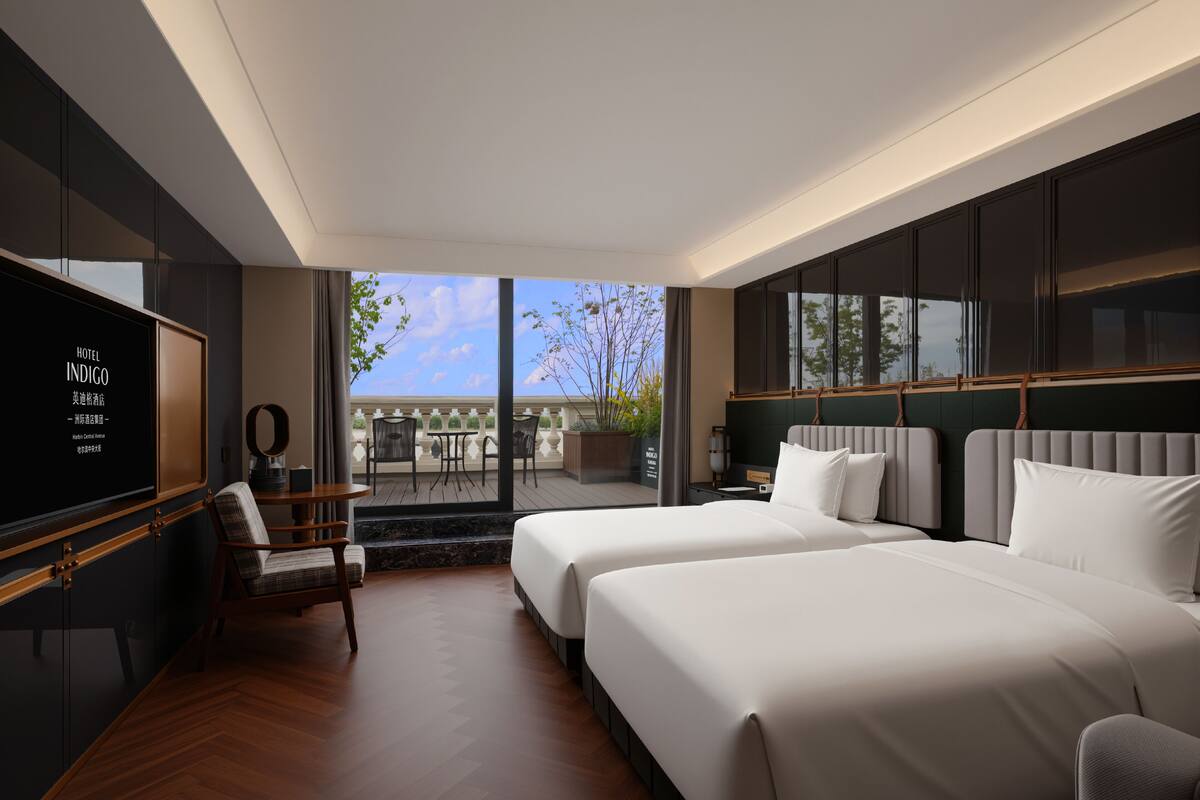 2 Double Premium  River View Balcony