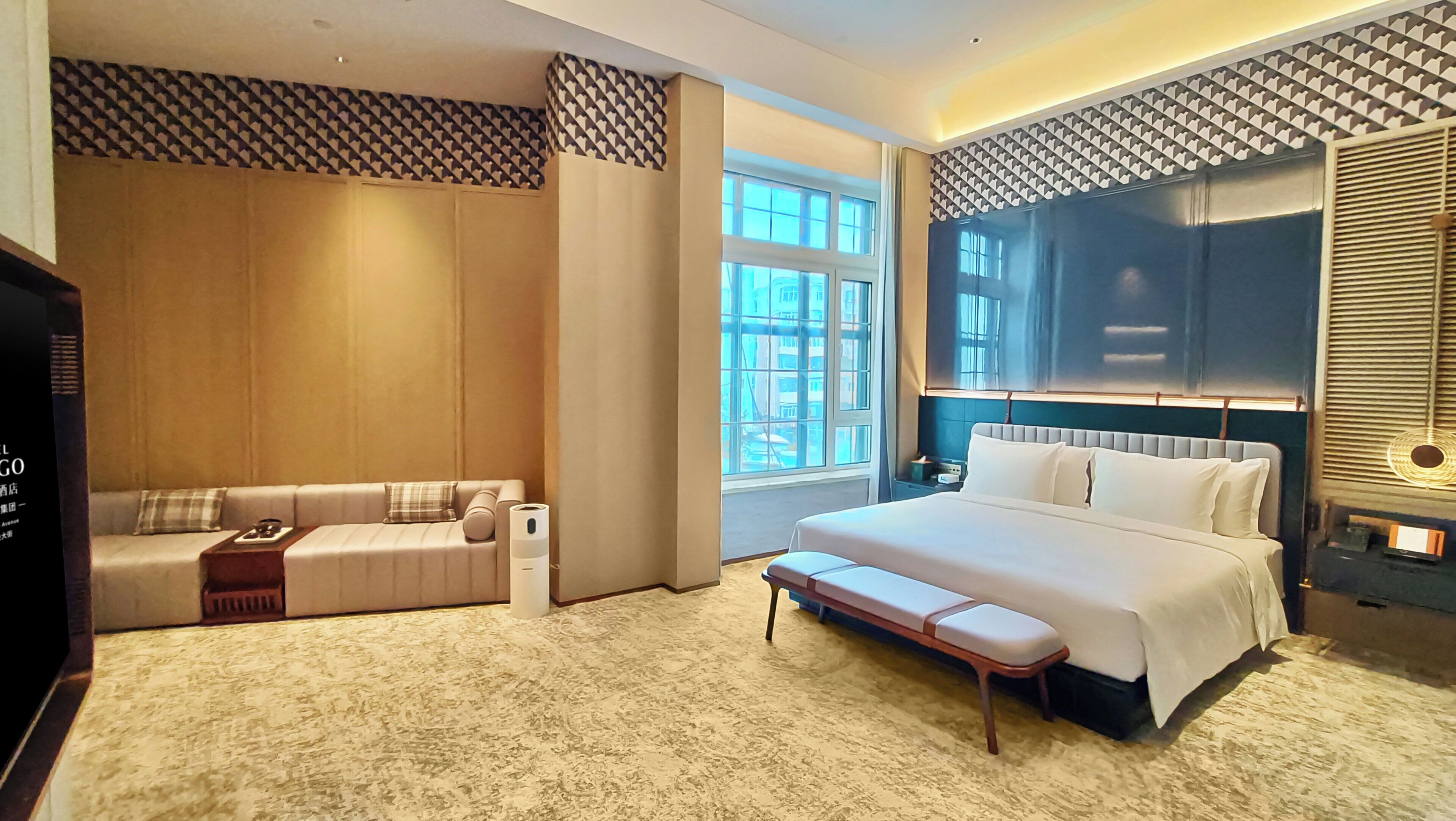 1 King Suite | Premium bedding, down comforters, minibar, in-room safe