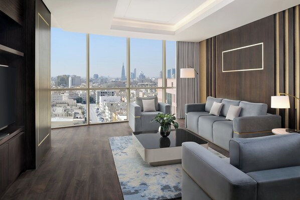 Suite, 1 Bedroom (Downtwn Vw, Living, Dining, Meeting) | View from room