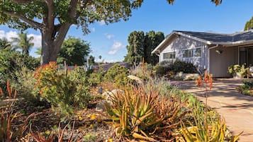 Rumah (4 Bedrooms) | Interior