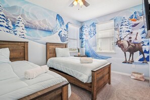 4 bedrooms, desk, iron/ironing board, travel crib