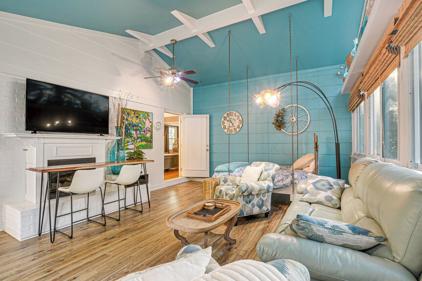 4 Mi To Falls Lake: Dog-friendly Wake Forest Home - Wake Forest