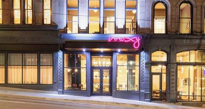 Moxy Cincinnati Downtown