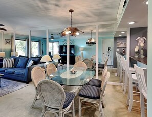 Dining - Turtle Cay Golf Villa Edgewater Beach Resort (Panama City Beach)