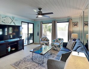 Smart TV - Turtle Cay Golf Villa Edgewater Beach Resort (Panama City Beach)