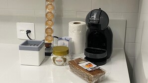 Coffee and/or coffee maker - Three Suites just a few steps from the beach (Ipanema Rio de Janeiro)
