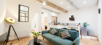 Charming T2 Apartment with Terrace in Mâcon - Near Train Station