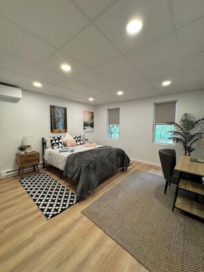 5 chambres, bureau, Wi-Fi gratuit, draps fournis