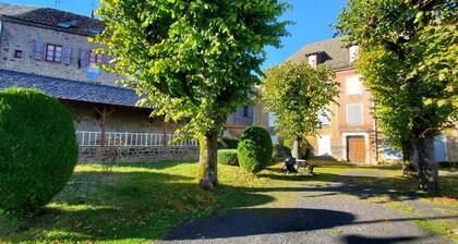TRIPLEX DE CHARME DANS PETITE COPROPRIETE