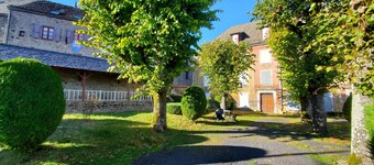 TRIPLEX DE CHARME DANS PETITE COPROPRIETE