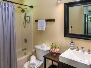 Hair dryer, towels