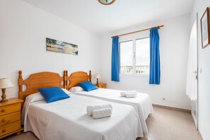 3 bedrooms, in-room safe, iron/ironing board, free WiFi