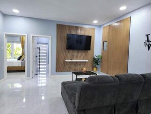 2 bedrooms, iron/ironing board, travel crib, free WiFi