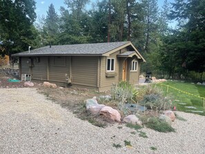 Exterior - Cozy Rattlesnake Creekside Cabin Retreat (Missoula)