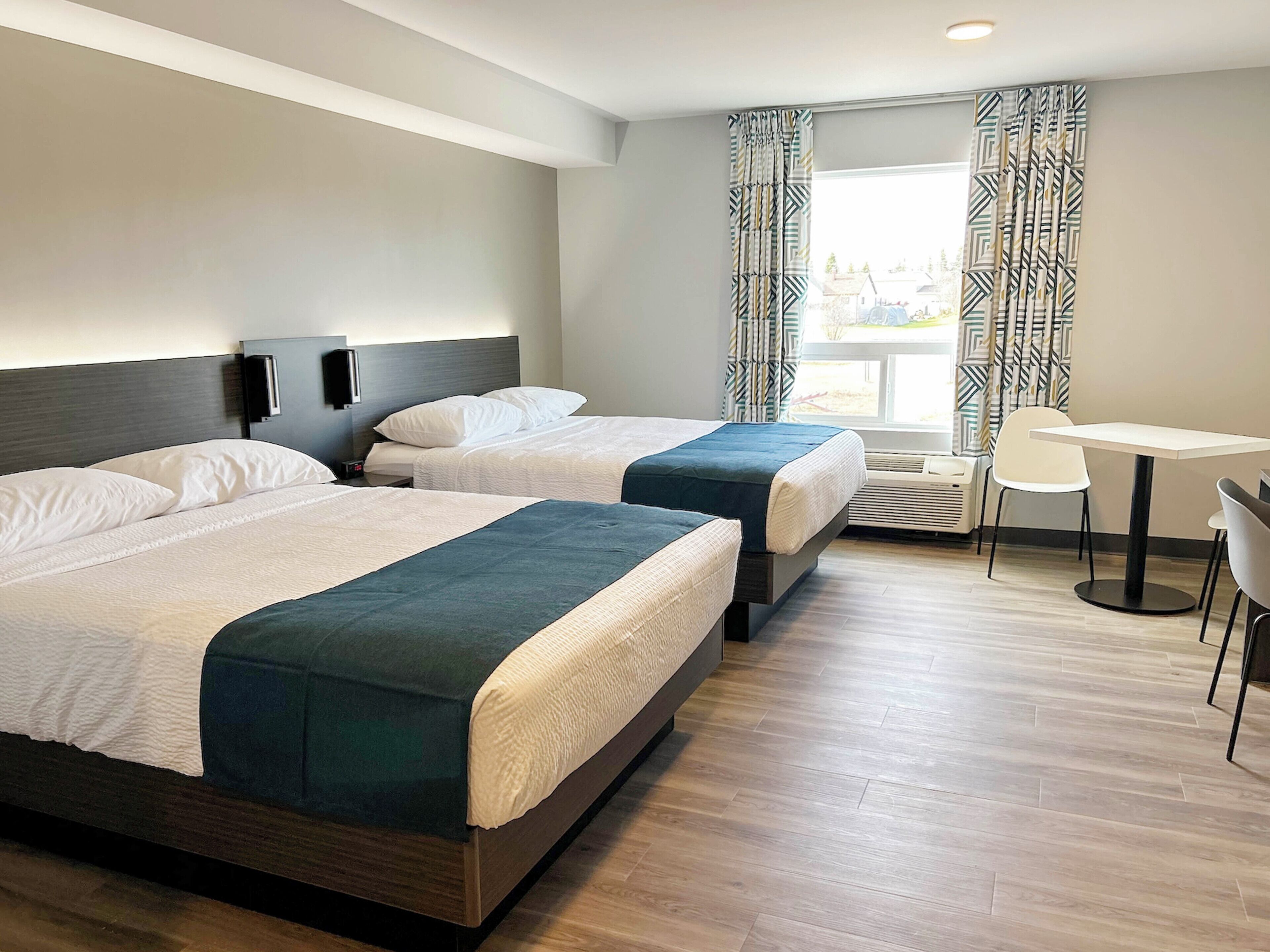 Wi-Fi gratuit, draps fournis