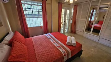 2 Schlafzimmer, Bügeleisen/Bügelbrett, WLAN, Bettwäsche