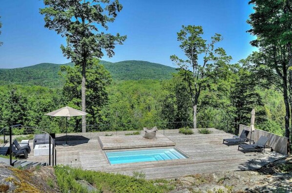 Piscine extérieure, piscine chauffée