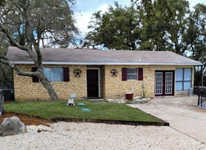 Exterior - Shabby Chic Remodel by the Lake! (Canyon Lake)