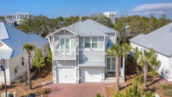 Coconut Cove By Avantstay Hot Tub Deck + 2 Pools Golf Cart Rentals Via 30a Gulf Carts - Florida Panhandle, FL
